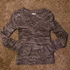Grane Brown V-Neck Sweater size small